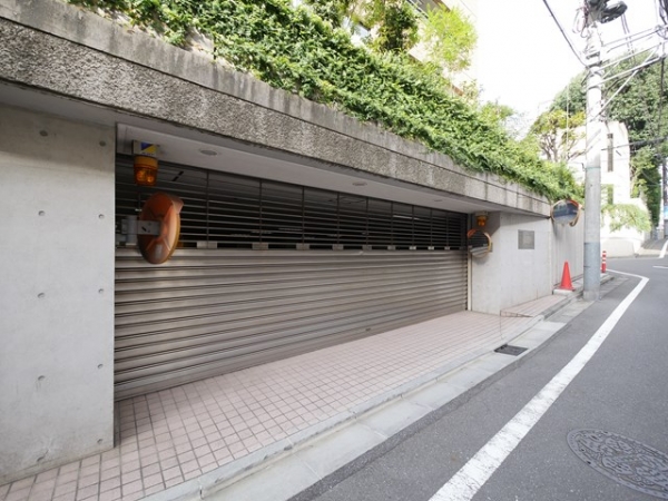駐車場イメージ2