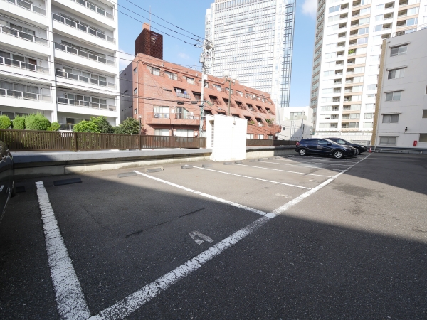 駐車場イメージ2