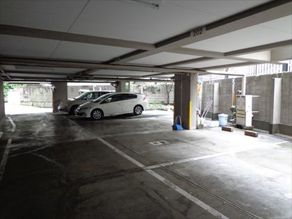 駐車場イメージ2