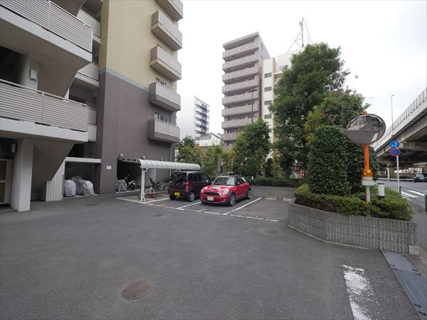 駐車場イメージ2