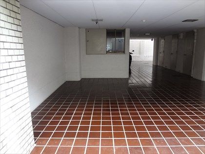 駐車場イメージ3