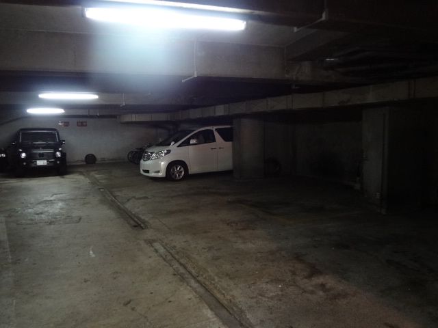 駐車場イメージ3