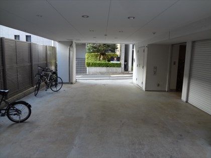 駐車場イメージ3