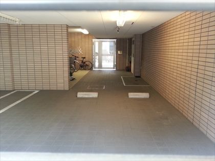 駐車場イメージ3