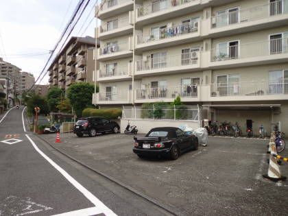 駐車場イメージ3