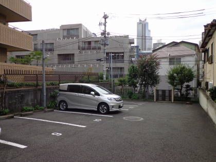 駐車場イメージ3