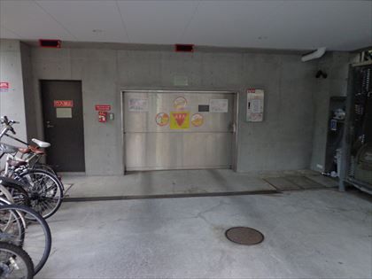 駐車場イメージ3