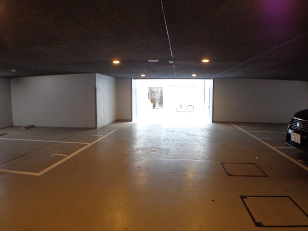 駐車場イメージ3