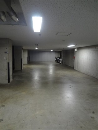 駐車場イメージ3