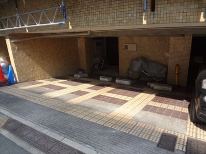 駐車場イメージ3