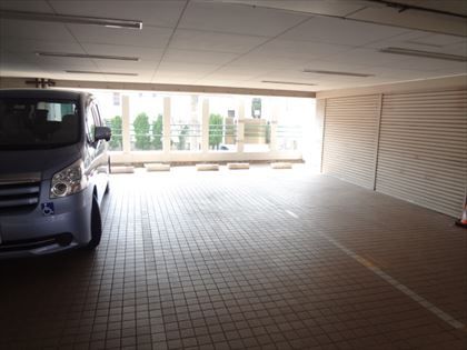 駐車場イメージ3
