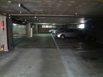 駐車場イメージ3