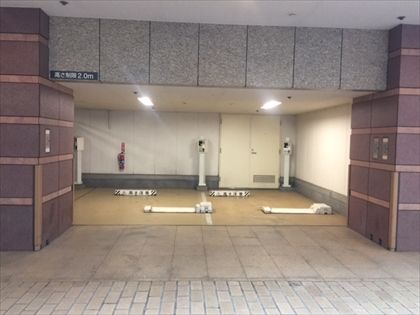 コインパーキング　最初の30分無料　それ以降10分/100円