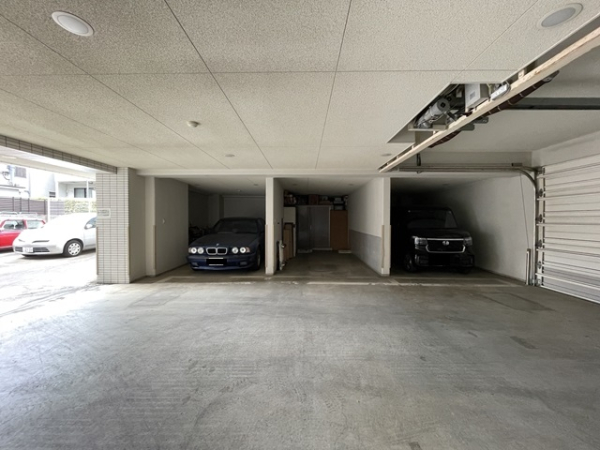 駐車場イメージ3