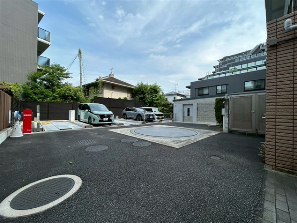 駐車場イメージ3