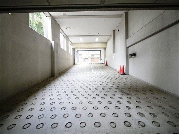 駐車場イメージ3