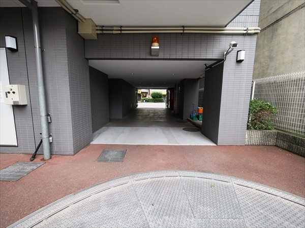 駐車場イメージ3