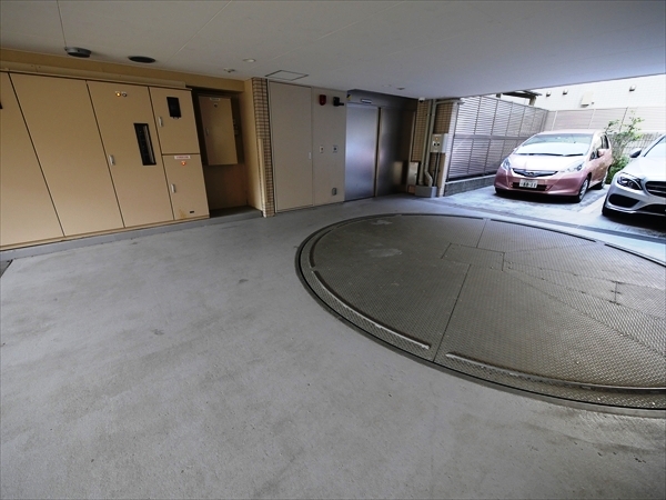駐車場イメージ3