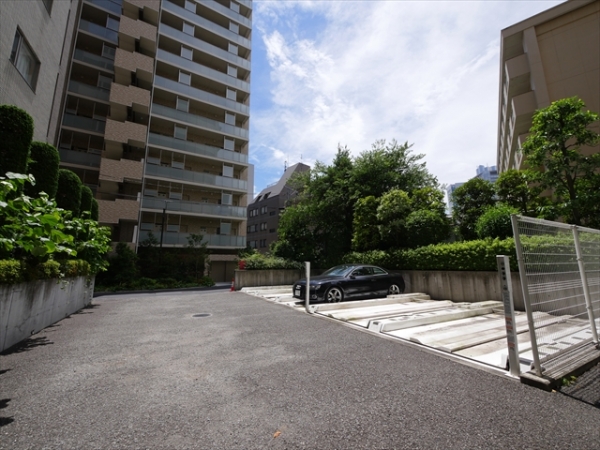 駐車場イメージ3