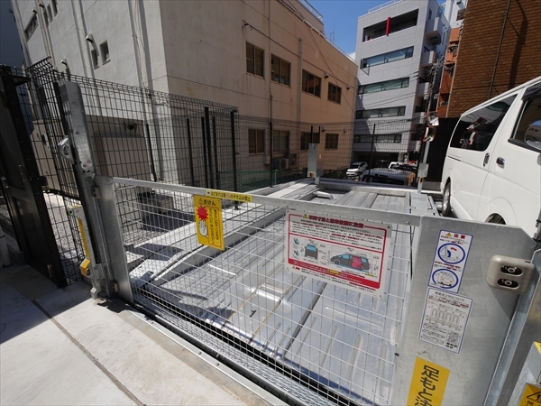 駐車場イメージ3