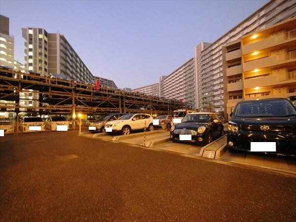 駐車場イメージ3