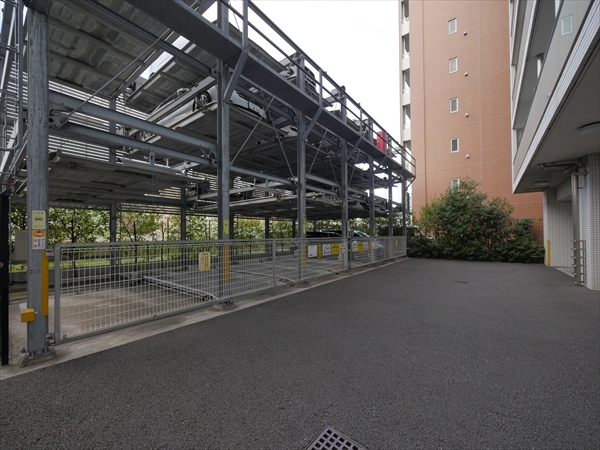 駐車場イメージ3