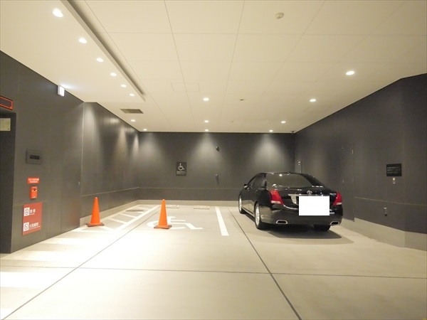 駐車場イメージ3
