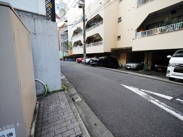 駐車場イメージ3
