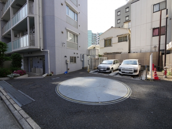 駐車場イメージ3