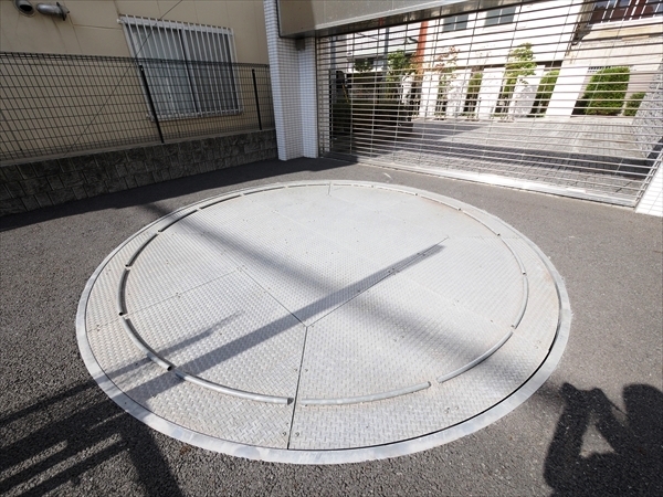 駐車場イメージ3