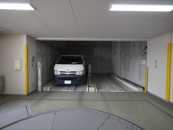 駐車場イメージ3