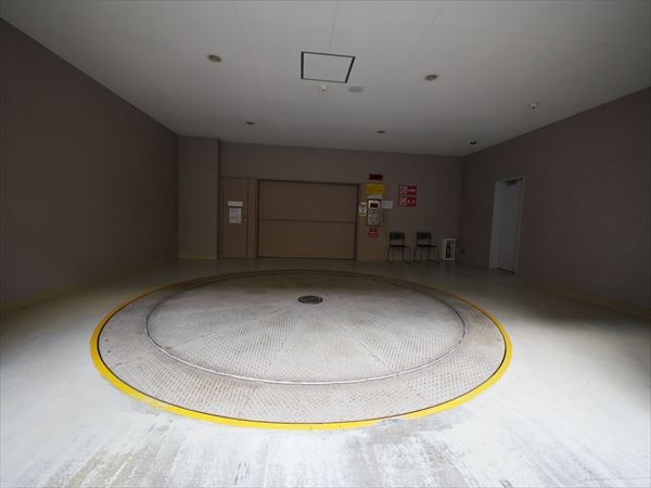 駐車場イメージ3