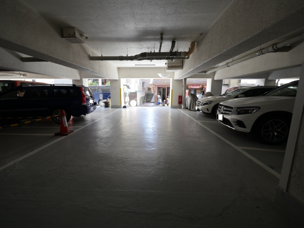 駐車場イメージ3