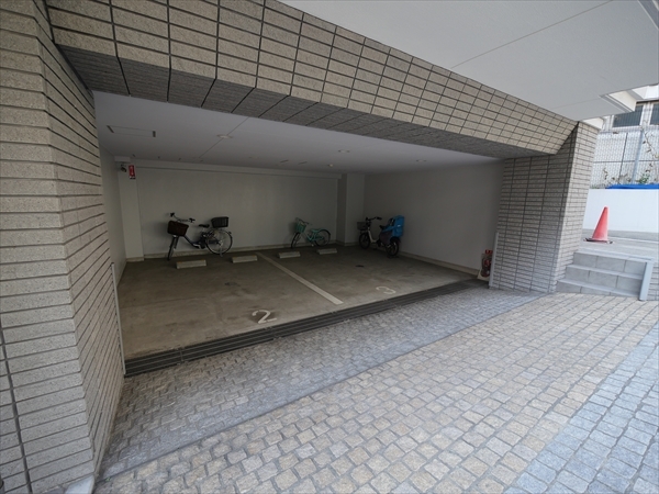 駐車場イメージ3