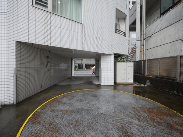 駐車場イメージ3