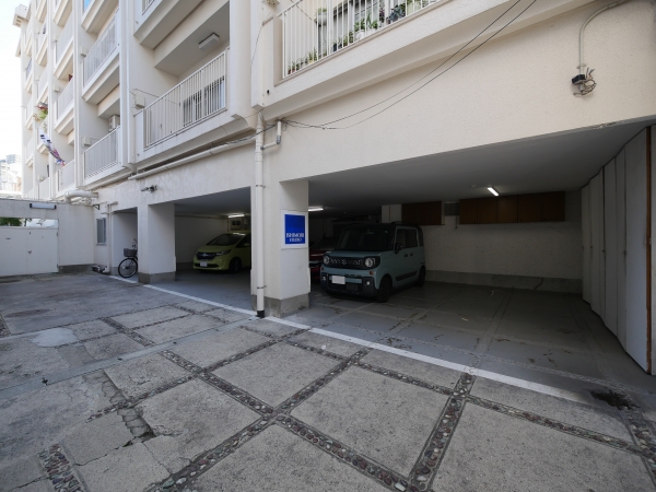 駐車場イメージ3