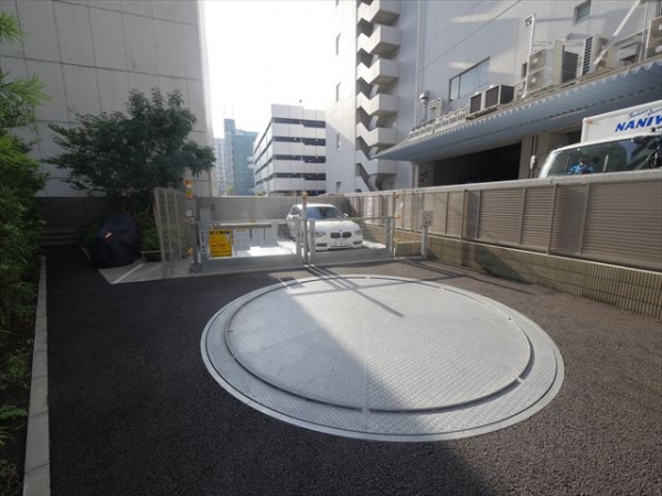 駐車場イメージ3