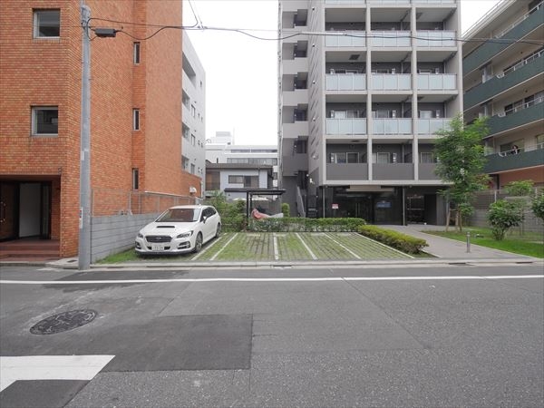 駐車場イメージ3