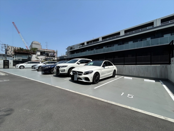 駐車場イメージ3