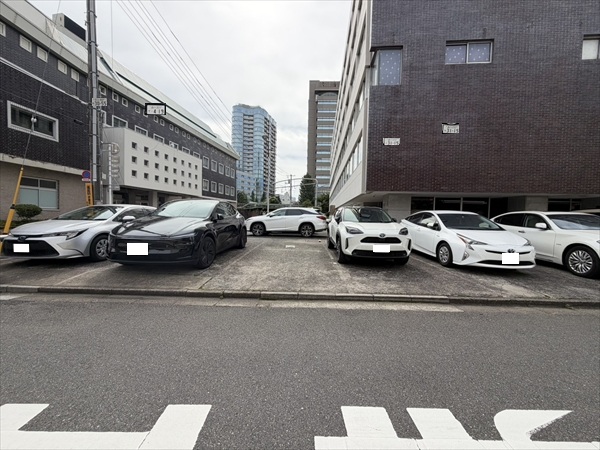 駐車場イメージ3