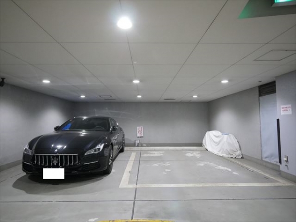 駐車場イメージ3