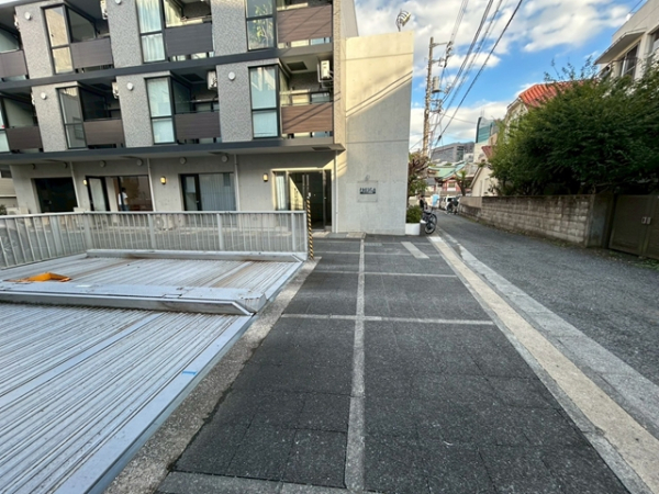駐車場イメージ3