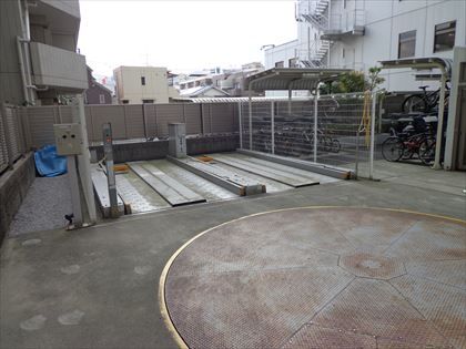 駐車場イメージ3