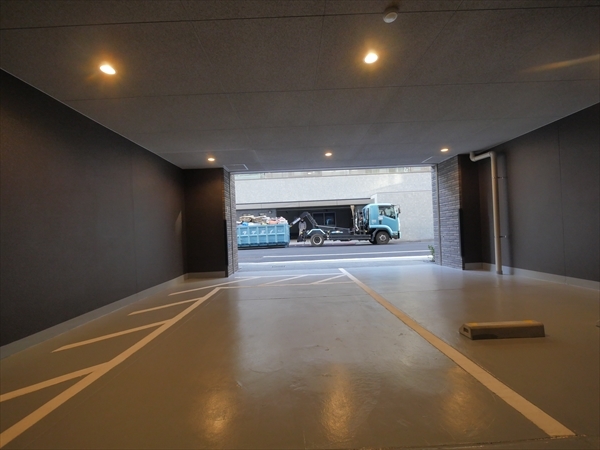 駐車場イメージ3
