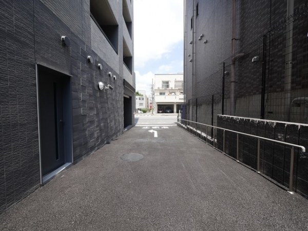 駐車場イメージ3