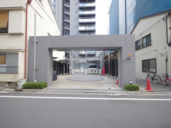 駐車場イメージ3
