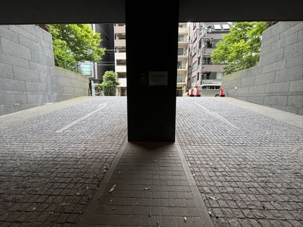 駐車場イメージ3
