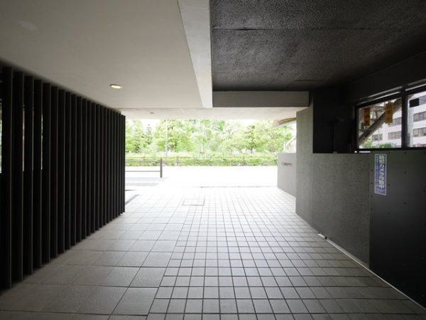駐車場イメージ3