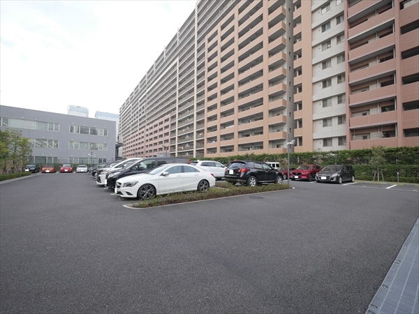 駐車場イメージ3