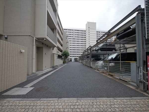 駐車場イメージ3